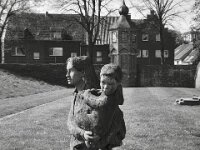 Skulptur in Rees  CHINON Auto 3001 Multi Auto Focus, Kentmere Pan 100  - 15.04.2026 -