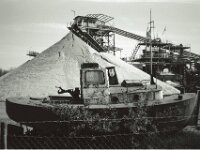 Ausgeschifft  CHINON Auto 3001 Multi Auto Focus, Kentmere Pan 100  - 15.04.2026 -