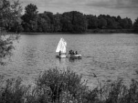 Hilfestellung auf der Xantener Nordsee  Pentax K-3 Mark III Monochrome, HD PENTAX - D FA  2.8/24-70 ED SDM WR  -26.08.2026 -